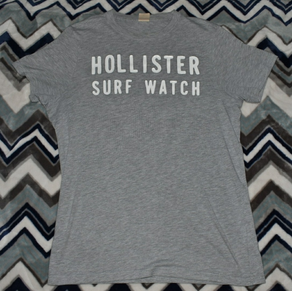 Hollister T-shirt